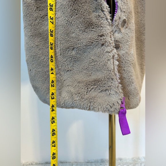 Nike sportswear women’s Faux Fur Coat with Bold Purple Swoosh size XS - Picture 8 of 17